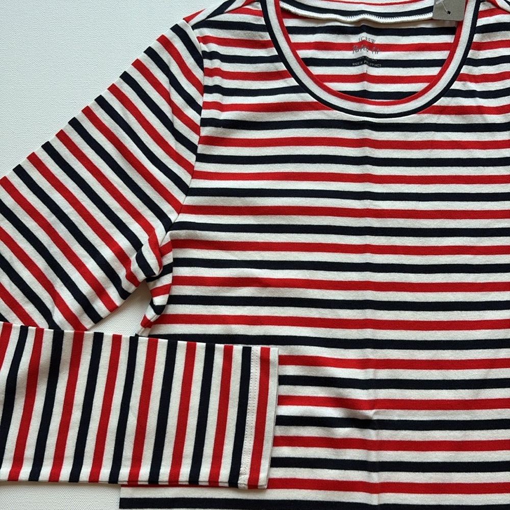 J.Crew Slim Perfect Fit Long Sleeve T-Shirt in Stripes- NWT- Coral/Navy- LARGE - Picture 3 of 4